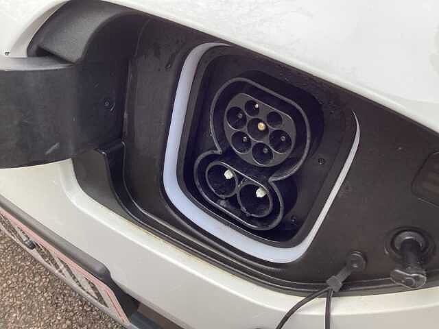Hyundai KONA 150kW Ultimate 64kWh 5dr Auto Electric Hatchback White