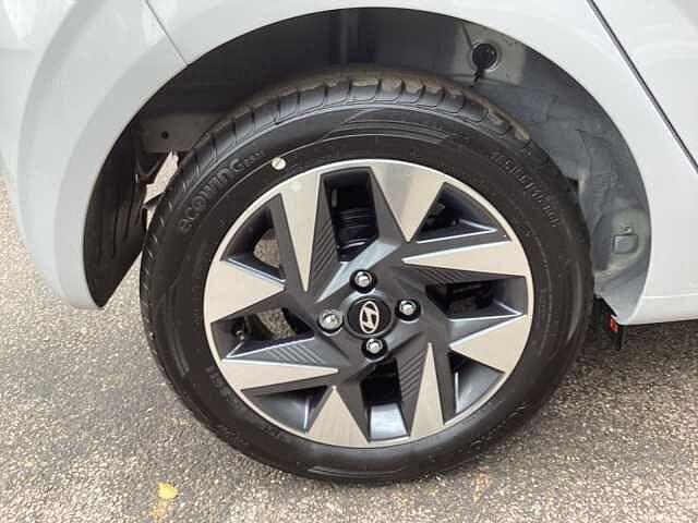 Hyundai i10 1.0 [63] Advance 5dr [Nav]