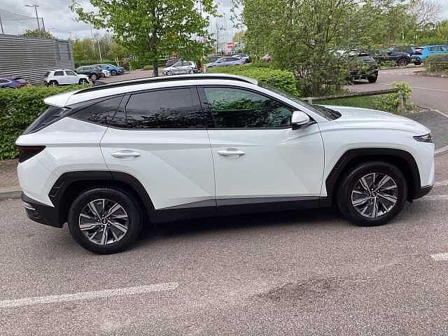 Hyundai TUCSON 1.6 TGDi SE Connect 5dr 2WD White