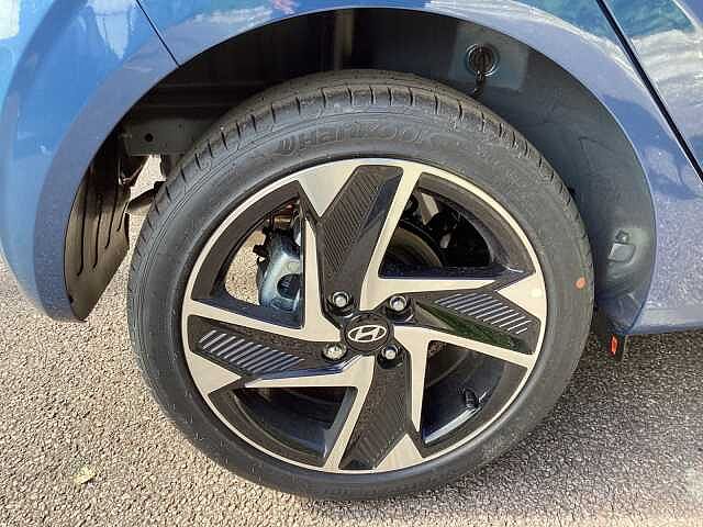 Hyundai I10 1.2 [79] Premium 5dr [Nav] Vibrant Blue