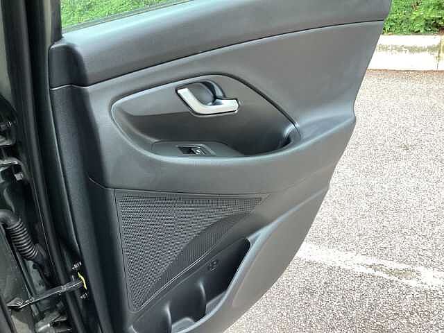 Hyundai i30 1.0T GDi SE Connect 5dr DCT