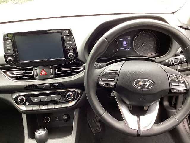 Hyundai i30 1.0T GDi SE Connect 5dr DCT