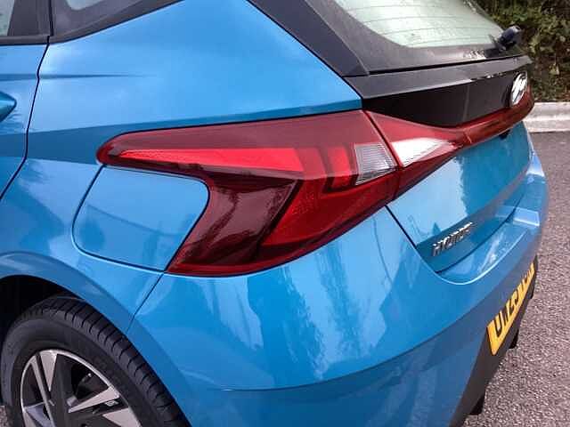 Hyundai I20 1.0T GDi 48V MHD SE Connect 5dr DCT Aqua Turquoise