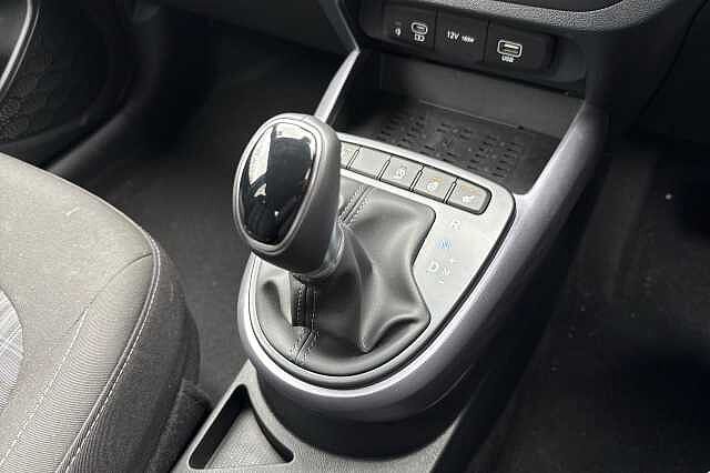 Hyundai i10 PREMIUM