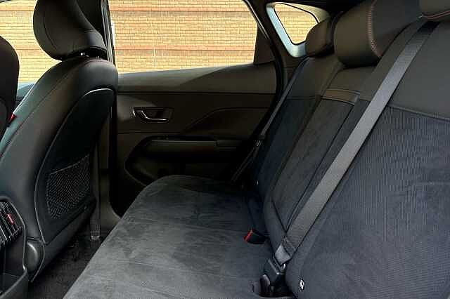 Hyundai KONA 1.6 Hybrid 129 N Line S 5dr DCT Abyss Black