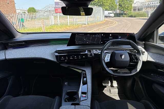 Peugeot 5008 1.2 Hybrid 136 GT 5dr e-DSC6