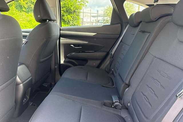 Hyundai TUCSON 1.6T Hybrid Advance 5dr Auto Silver