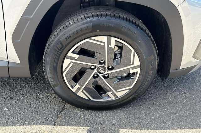 Hyundai TUCSON 1.6T Hybrid Advance 5dr Auto Silver
