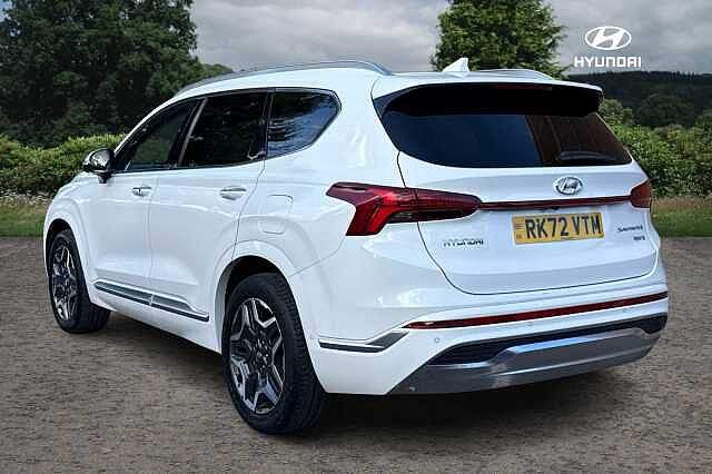 Hyundai SANTA FE 1.6 TGDi Hybrid Ultimate 5dr 4WD Auto White