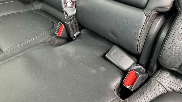 Hyundai TUCSON 1.6 TGDi Hybrid 230 Ultimate 5dr 2WD Auto Hybrid Estate Black