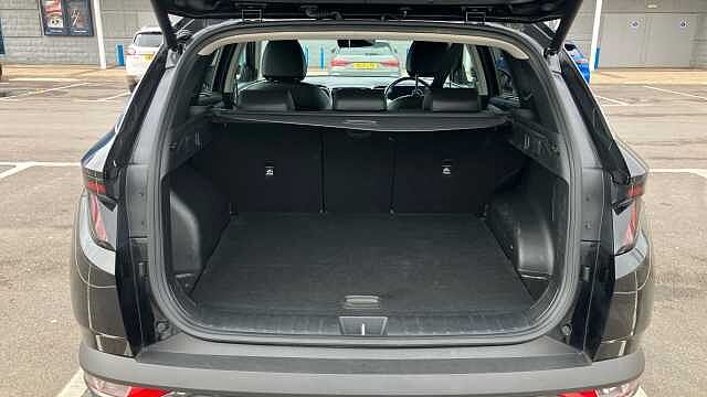 Hyundai TUCSON 1.6 TGDi Hybrid 230 Ultimate 5dr 2WD Auto Hybrid Estate Black