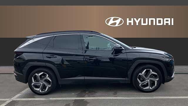 Hyundai TUCSON 1.6 TGDi Hybrid 230 Ultimate 5dr 2WD Auto Hybrid Estate Black