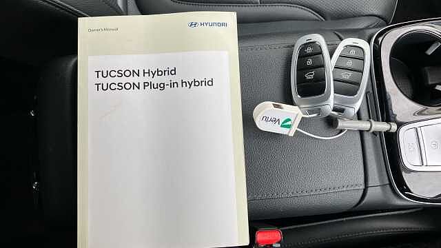 Hyundai TUCSON 1.6 TGDi Plug-in Hybrid Ultimate 5dr 4WD Auto Estate Grey
