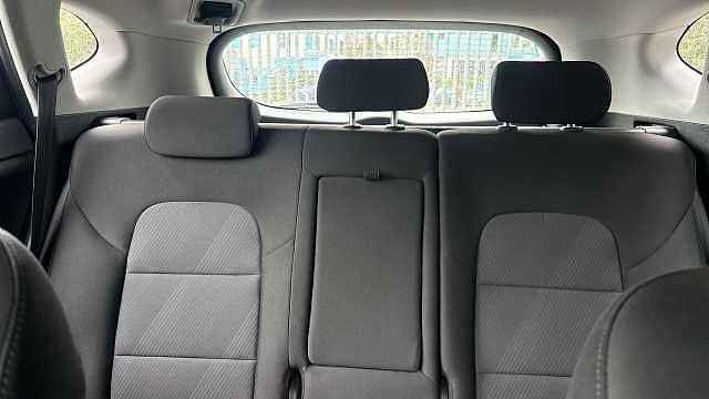Hyundai TUCSON 1.6 GDi S Connect 5dr 2WD Petrol Estate Blue