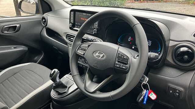 Hyundai I10 1.0 [63] Advance 5dr Auto [Nav] Petrol Hatchback Phantom Black - Pearl