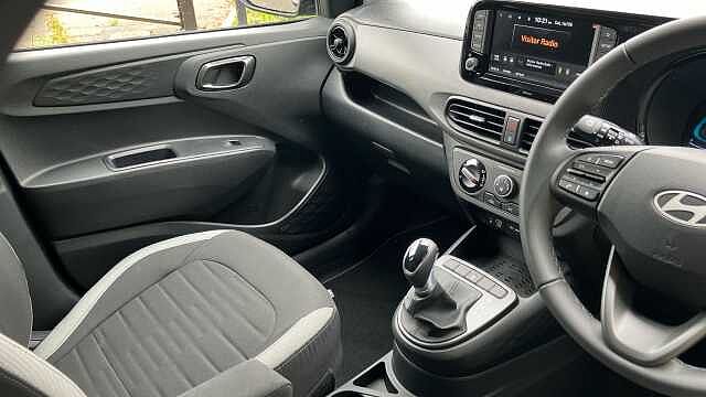 Hyundai I10 1.0 [63] Advance 5dr Auto [Nav] Petrol Hatchback Phantom Black - Pearl