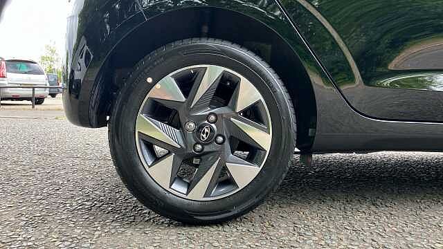 Hyundai I10 1.0 [63] Advance 5dr Auto [Nav] Petrol Hatchback Phantom Black - Pearl