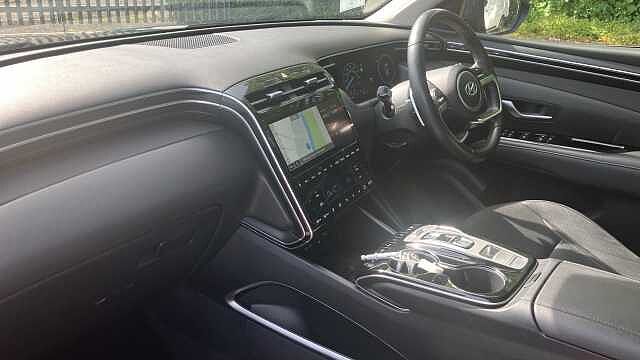 Hyundai TUCSON 1.6 TGDi Hybrid 230 Ultimate 5dr 2WD Auto Hybrid Estate Black