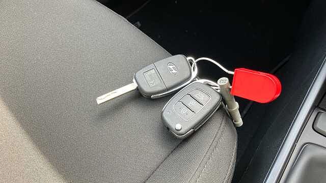 Hyundai BAYON 1.0 TGDi Advance 5dr Petrol Hatchback Grey