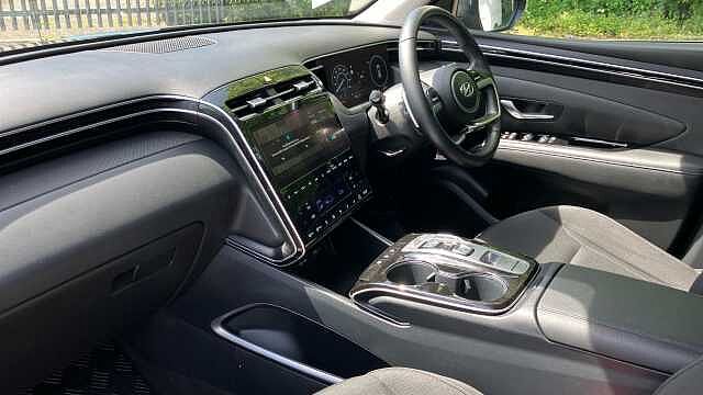 Hyundai TUCSON 1.6 TGDi Hybrid 230 SE Connect 5dr 2WD Auto Hybrid Estate Blue