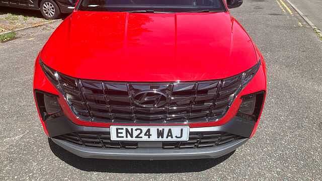 Hyundai TUCSON 1.6 TGDi Plug-in Hybrid N Line 5dr 4WD Auto Estate Red