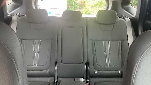 Hyundai TUCSON 1.6 TGDi Hybrid 230 SE Connect 5dr 2WD Auto Hybrid Estate White