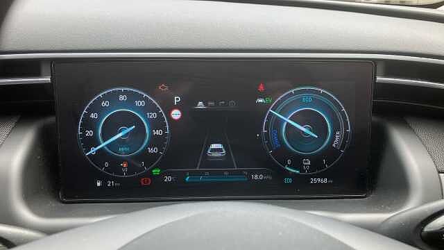 Hyundai TUCSON 1.6 TGDi Hybrid 230 SE Connect 5dr 2WD Auto Hybrid Estate White