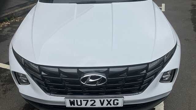Hyundai TUCSON 1.6 TGDi Hybrid 230 SE Connect 5dr 2WD Auto Hybrid Estate White