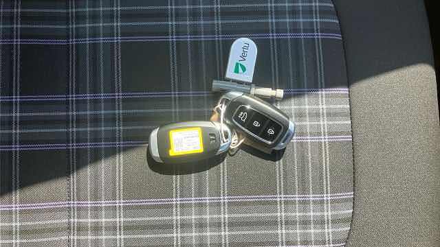 Hyundai i10 1.2 [79] Premium 5dr Auto [Nav] Petrol Hatchback