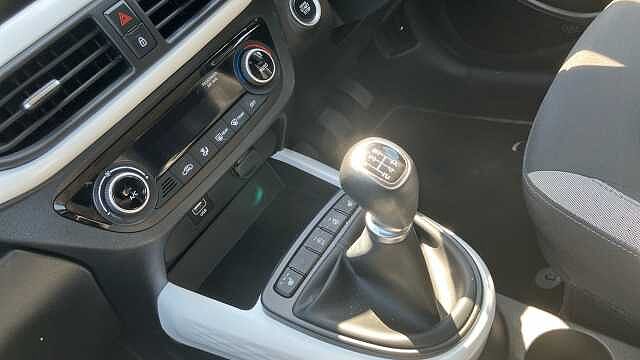 Hyundai i10 1.0 MPi Premium 5dr Petrol Hatchback