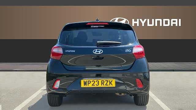 Hyundai i10 1.0 MPi Premium 5dr Petrol Hatchback