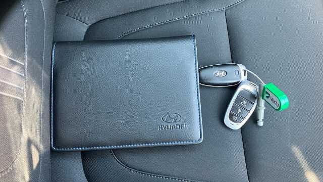 Hyundai TUCSON 1.6 TGDi Hybrid 230 Premium 5dr 2WD Auto Hybrid Estate