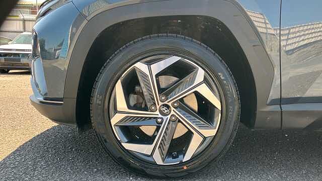 Hyundai TUCSON 1.6 TGDi Hybrid 230 Premium 5dr 2WD Auto Hybrid Estate