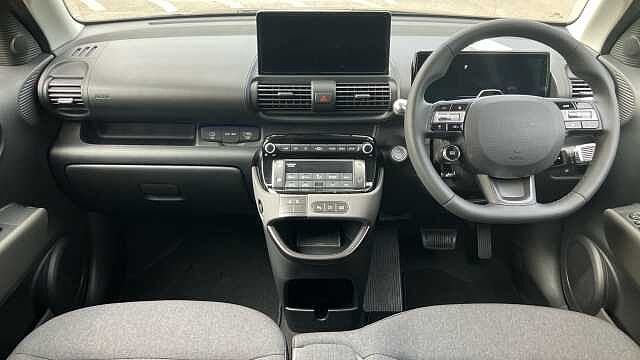 Hyundai INSTER 85kW 02 49kWh 5dr Auto Electric Hatchback