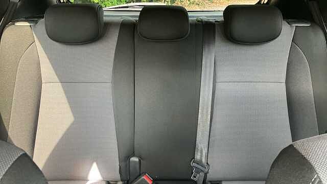 Hyundai I20 1.2 MPi Play 5dr Petrol Hatchback White