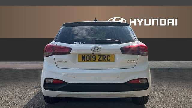 Hyundai I20 1.2 MPi Play 5dr Petrol Hatchback White