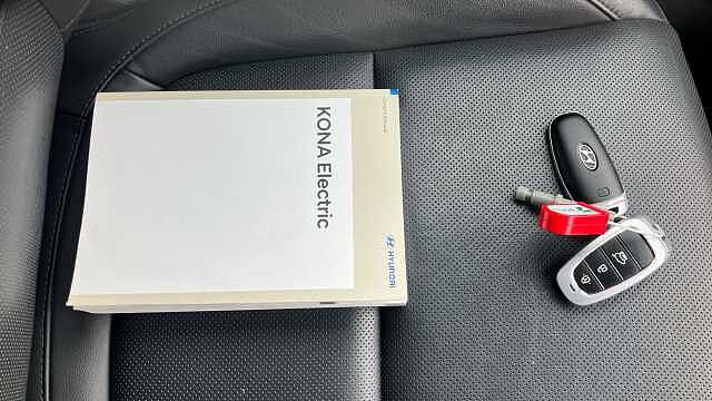 Hyundai KONA 150kW Ultimate 64kWh 5dr Auto Electric Hatchback