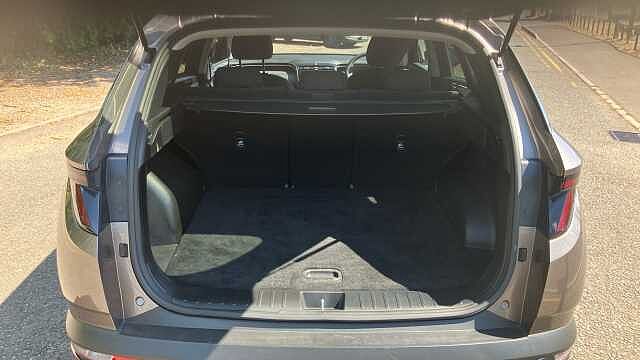 Hyundai TUCSON 1.6 TGDi Plug-in Hybrid Premium 5dr 4WD Auto Estate