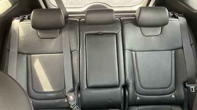 Hyundai TUCSON 1.6 TGDi 48V MHD Ultimate 5dr 2WD DCT Petrol Estate