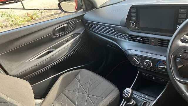 Hyundai BAYON 1.0 TGDi 48V MHEV SE Connect 5dr Petrol Hatchback