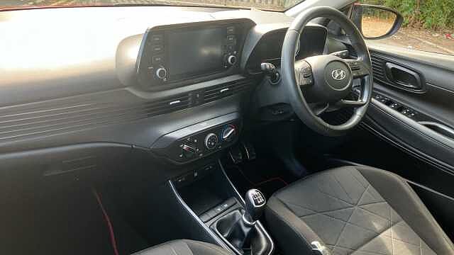 Hyundai BAYON 1.0 TGDi 48V MHEV SE Connect 5dr Petrol Hatchback