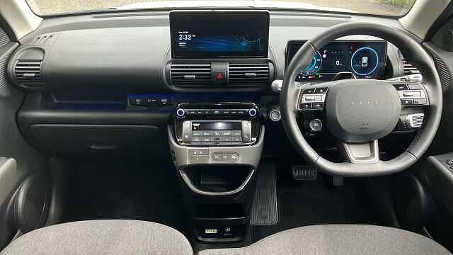 Hyundai INSTER 85kW 02 49kWh 5dr Auto Electric Hatchback Pearl - Buttercream Yellow