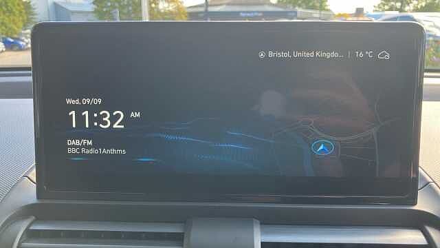 Hyundai INSTER 85kW 02 49kWh 5dr Auto Electric Hatchback
