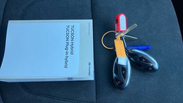 Hyundai TUCSON 1.6T Plug-in Hybrid N Line Edition 5dr Auto Estate Shimmering Silver - Metallic