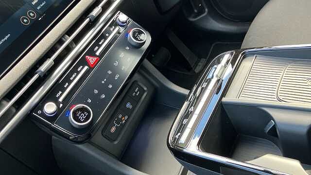 Hyundai TUCSON 1.6T 239 Hybrid Black Line 5dr Auto Hybrid Estate Abyss Black - Pearl