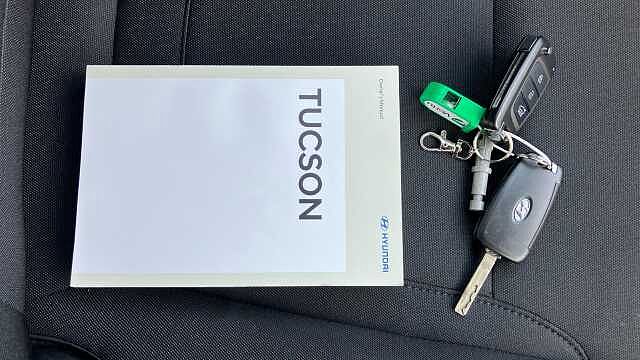 Hyundai TUCSON 1.6 TGDi SE Connect 5dr 2WD Petrol Estate White