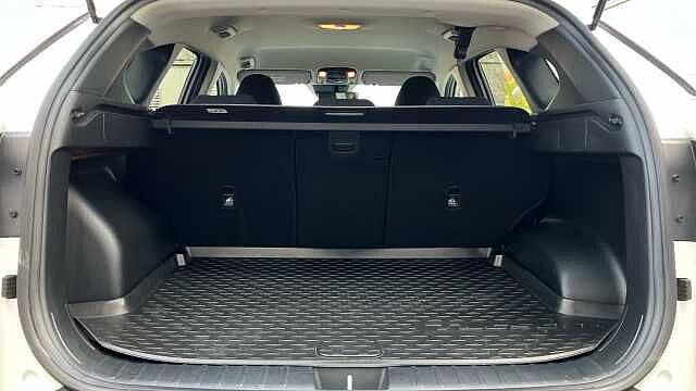 Hyundai TUCSON 1.6 TGDi SE Connect 5dr 2WD Petrol Estate White