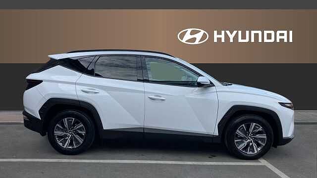Hyundai TUCSON 1.6 TGDi SE Connect 5dr 2WD Petrol Estate White