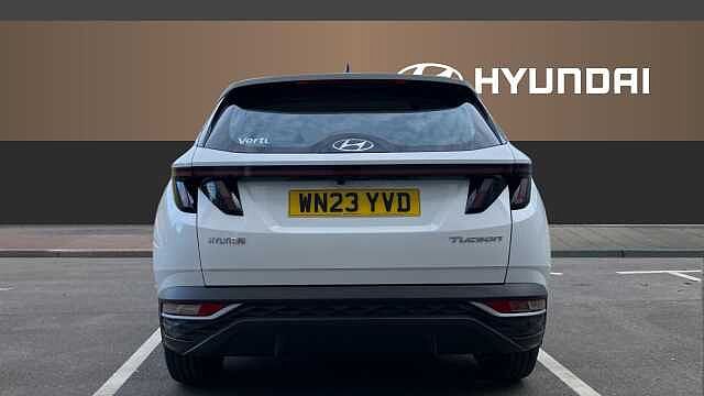 Hyundai TUCSON 1.6 TGDi SE Connect 5dr 2WD Petrol Estate White