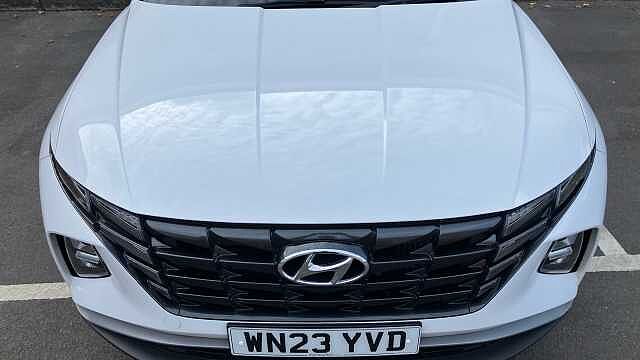 Hyundai TUCSON 1.6 TGDi SE Connect 5dr 2WD Petrol Estate White